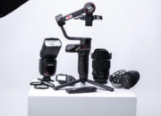 Watching Their Dust: Photographing Players in Pollination