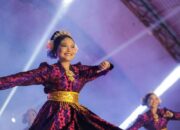 Pentas Seni 19 Suku di Dumai Berlangsung Semarak
