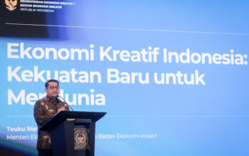 Teuku Riefky Harsya