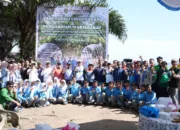 Libatkan Gen Z, Kilang Pertamina Dumai Tanam Pohon di Sekolah dan Pesisir