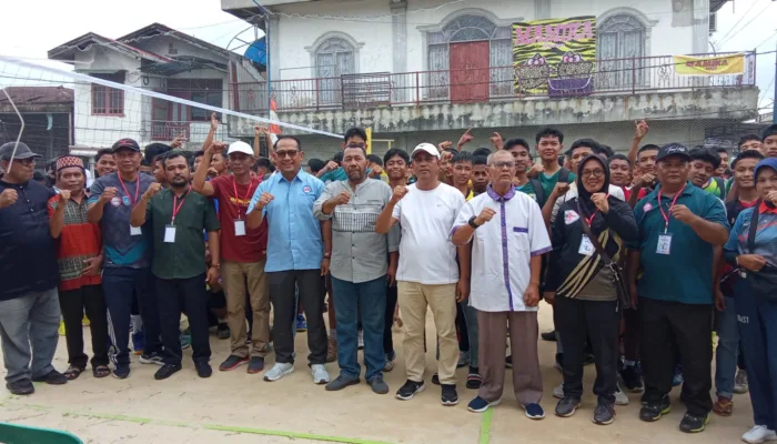 Ketua KONI Dumai Agustiawan Buka Turnamen Voli Generasi Bangsa, Ini Pesannya