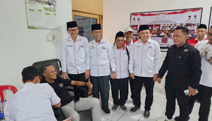 PWI Dumai Ikut Sukseskan Donor Darah HUT ke-80 PMI