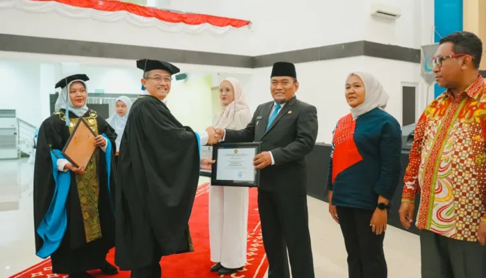 Wawako Sugiyarto Terima Anugerah Vyatra Bala Utama dari PEM Akamigas