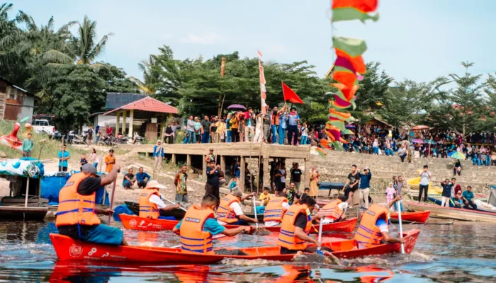 Dorong Pelestarian Budaya dan Ekonomi Lokal, PHR Dukung Pacu Sampan di Desa Balai Pungut Bengkalis