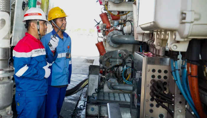 Di Tengah Cuaca Ekstrem, Pertamina Patra Niaga Sumbagut  Pastikan BBM Untuk Masyarakat Tersalurkan