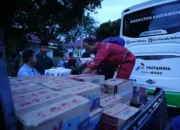 Bantu Korban Banjir Pangkalan Brandan, Kilang Pertamina Dumai Kirim 25 Relawan dan Peralatan Evakuasi Lengkap