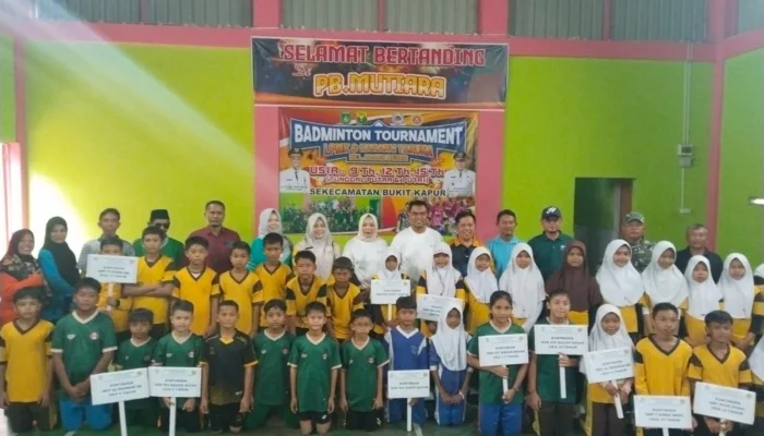 LPMK dan Karang Taruna Bagan Besar Gelar Turnamen Badminton 2025