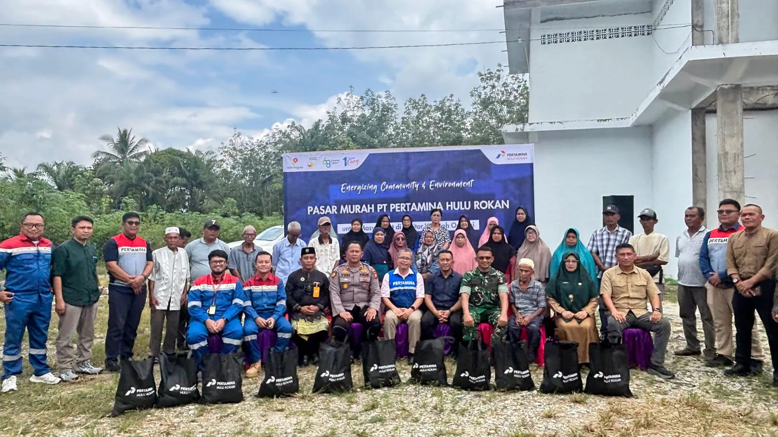 Berkah Pasar Murah PHR, Hadirkan Senyuman Ribuan Warga Rokan Hilir dan Bengkalis