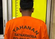 Rumah Jadi Lapak Sabu, Pemuda di Tanjung Penyembal tak Berkutik Saat Digerebek Polisi