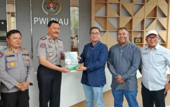 Kunjungan ke PWI Riau, Polda Riau Gencarkan Sosialisasi Call Center 110