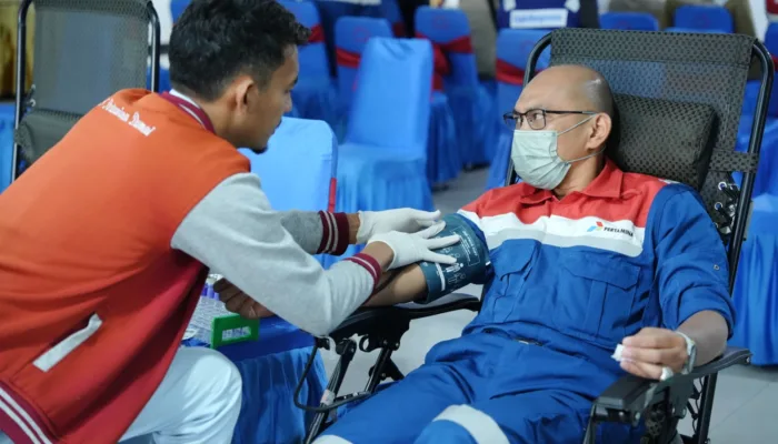 Pertamina Patra Niaga RU Dumai  Kumpulkan 600 Kantong Darah di Bulan K3 2026