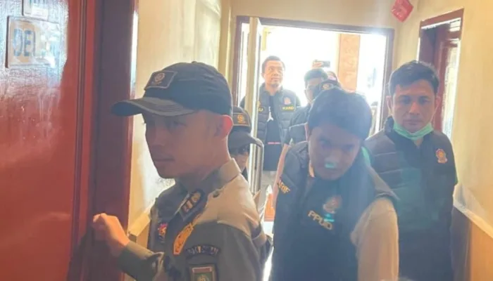 Operasi Satpol PP Dumai Jaring 26 Orang di Penginapan
