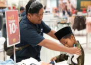 Kisah Anak Yatim Dumai Memilih Baju Lebaran Pertama Mereka  Bersama Perwira Pertamina