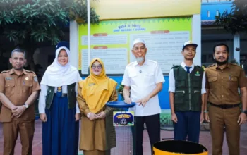 Di SMPN 1, Wako Paisal Serukan Pelajar Dumai Jaga Kebersihan dan Perkuat Iman Sejak Dini