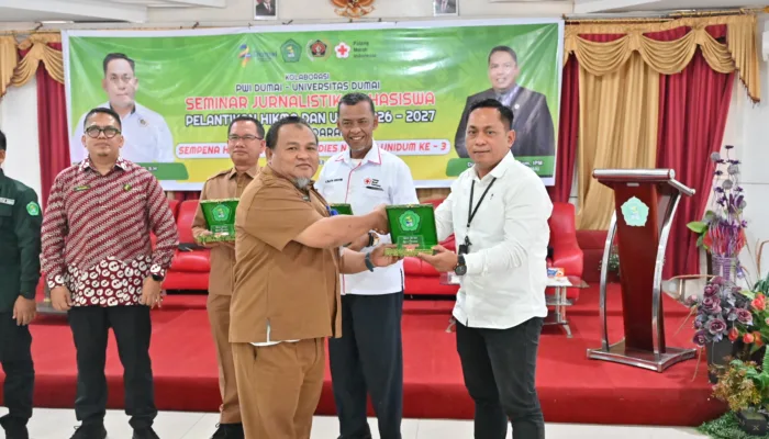 PWI Dumai dan Unidum Pererat Sinergi Lewat Seminar Jurnalistik dan Donor Darah