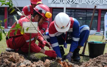Pertamina Patra Niaga Kilang Dumai Perkuat Komitmen ESG Melalui Penanaman  Pohon di Dua Lokasi