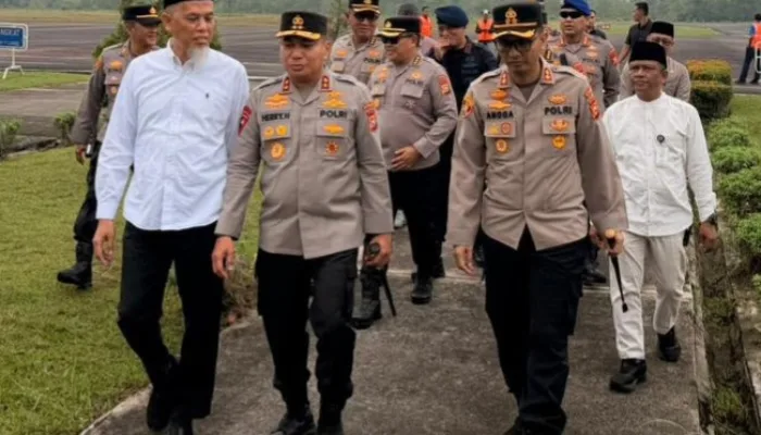 Tinjau Pembangunan Jembatan Merah Putih Presisi Tahap II di Dumai, Kapolda Riau Berharap Bisa Memperkuat Akses dan Mobilitas Warga