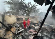 Pertamina Patra Niaga Kilang Dumai Gerak Cepat Bantu Padamkan Kebakaran MAN 1 Dumai