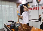 Tusuk Pemuda di Warung Bakso, Dua Pelaku Dibekuk di Siak