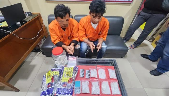 Kepergok Bawa 650 Gram Sabu, Dua Pria Diciduk Satres Narkoba Polres Dumai