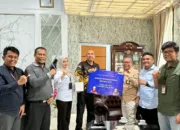 Peduli Warga Terdampak Kabut Asap, PHR Bagikan 18.750 Masker KN 95