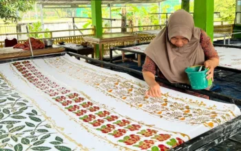 Dari Legenda Putri Tujuh, Batik Dumai Menembus Panggung Internasional